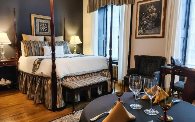 Hôtel Le Clos Saint-Louis - Par Aneyro