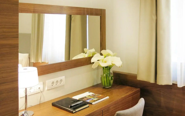 NV Luxury Suites & Spa