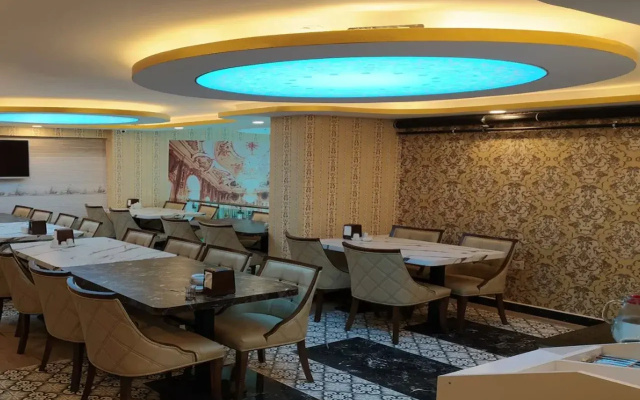 Akdeniz Van Otel