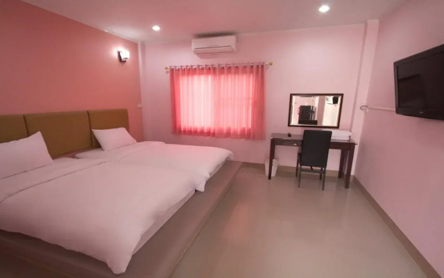 Worachat House
