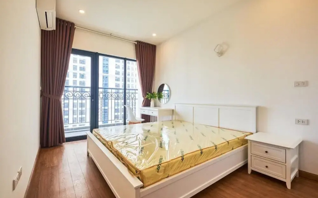 Western Hanoi Apartment - The Emerald My Dinh