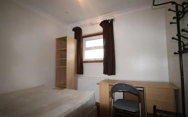 Draycott Guest House