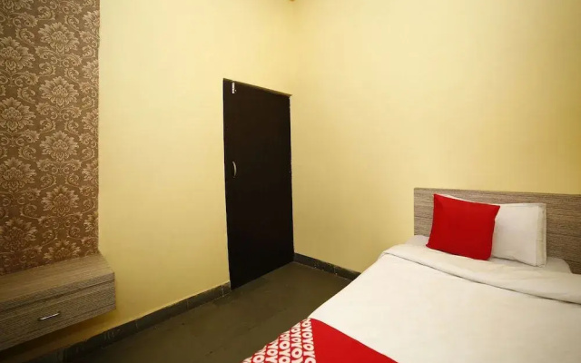 Aashirwad Guest House by OYO Rooms