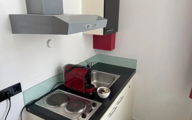 WHLIVING - Apartments & Studios