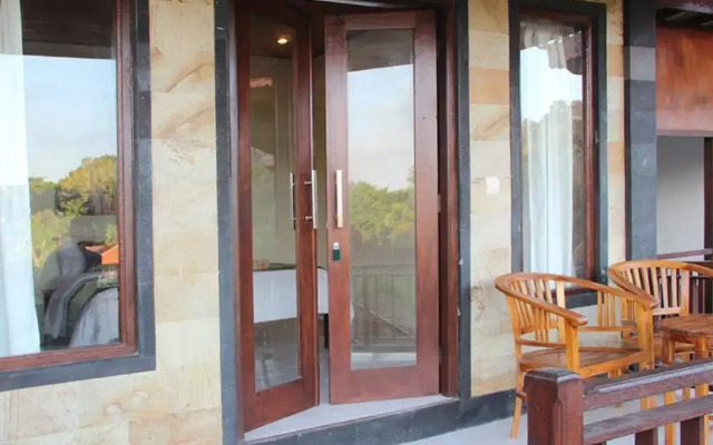 Breeze Villa