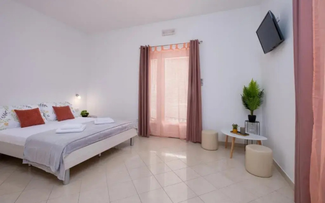 Studio Apartment Brigita