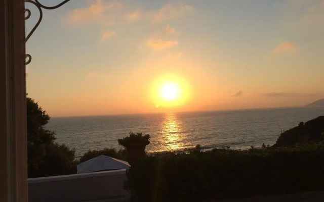 Grand Hotel Villa Parisi