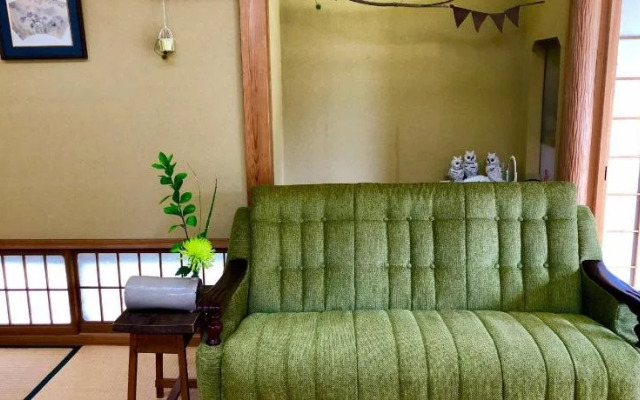 Yasuragi Guest House & Bar