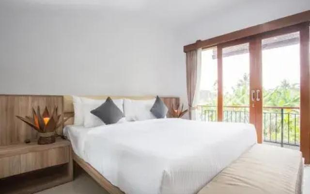 Penelopy Suites Oberoi