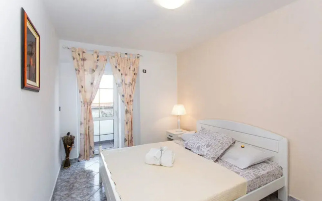 Apartments Tino