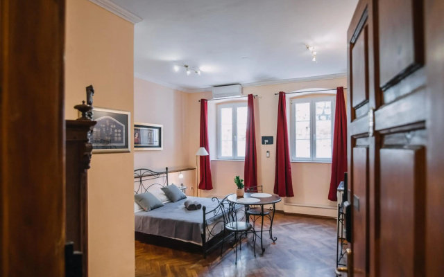 Casa Nobile in old town by AULA
