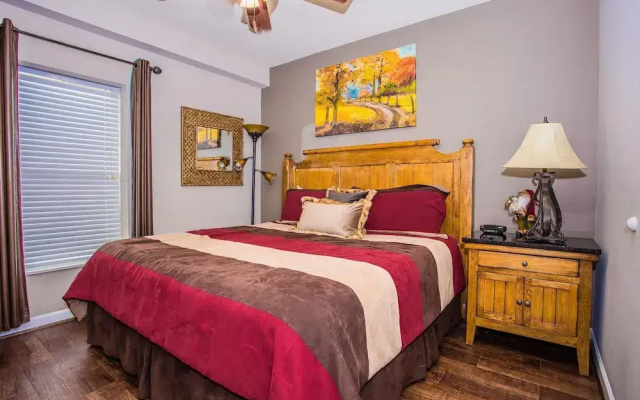 Cedar Lodge 105