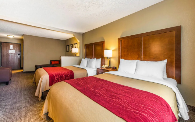 Comfort Inn & Suites North