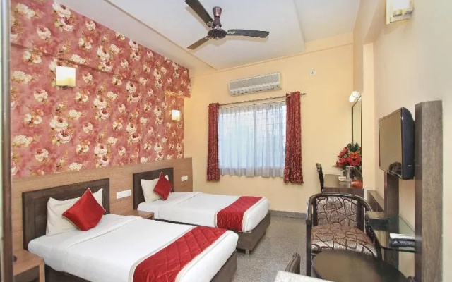Oyo 346 Hotel Aab Residency