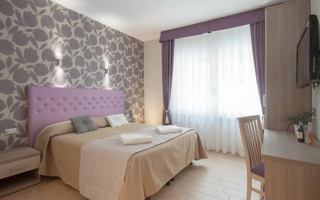 Rome King Suite