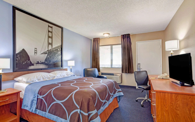 Super 8 by Wyndham Albany/Corvallis