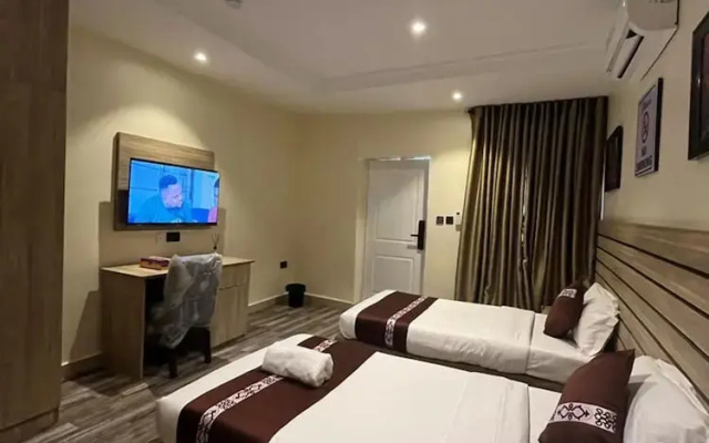 Moz One Apartments