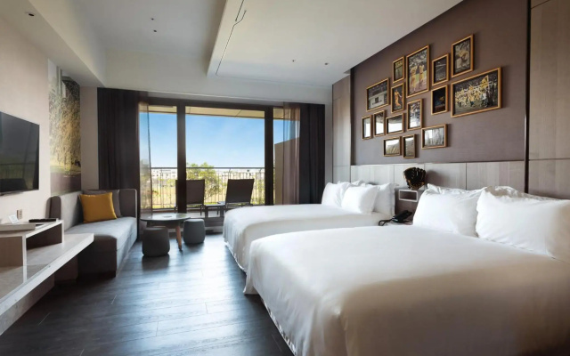 Fame Hall Garden Hotel