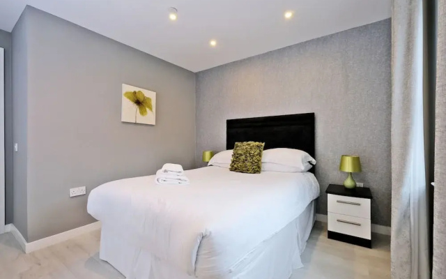 Stylish Home Near Aberdeen Station