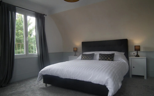 No 6 Bed & Breakfast