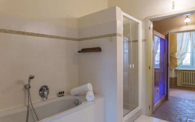 Castello di Razzano, The Originals Relais