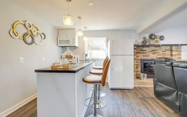Pet-friendly Woodbridge Retreat Near Potomac Mills