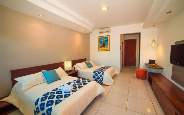 Bay Suites Hotel