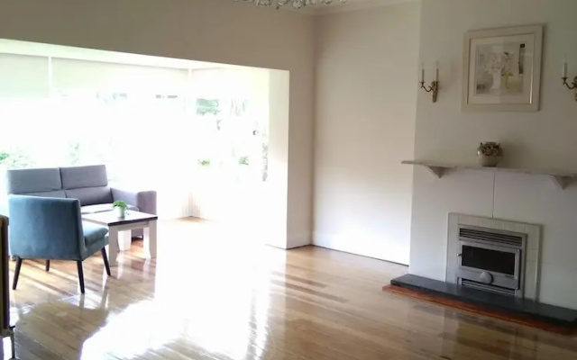Riverbank Villa Devonport