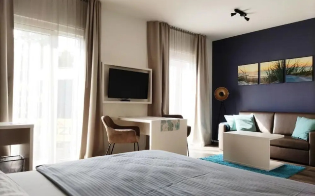 Amper Art Hotel
