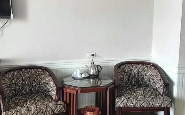 Mela Hotel