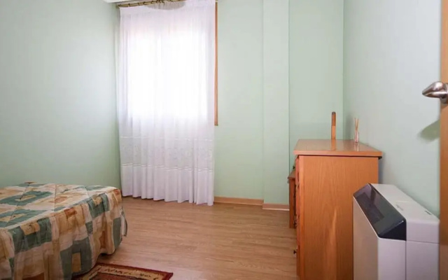 Apartment - 3 Bedrooms with Sea views - 107773
