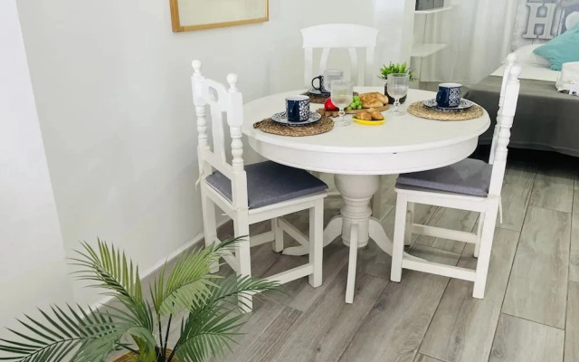 Estudio Playazo Jimena by At Home Costa del Sol