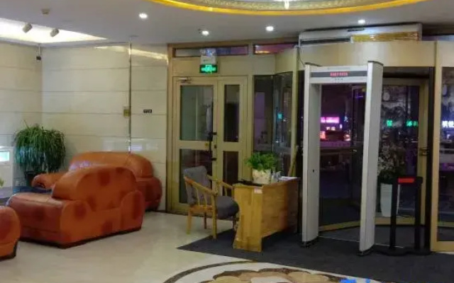 Urumqi Huasheng Garden Hotel
