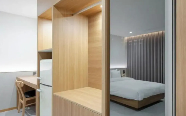 H Avenue Hotel Jeonju Terminal