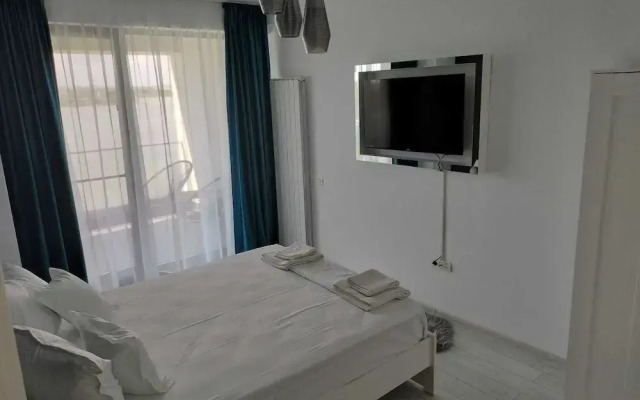 Diamond View Apartments