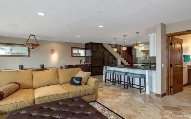 2636 Ocean Front Walk Home