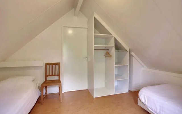 Cozy Holiday Home with Garden near Zwolle