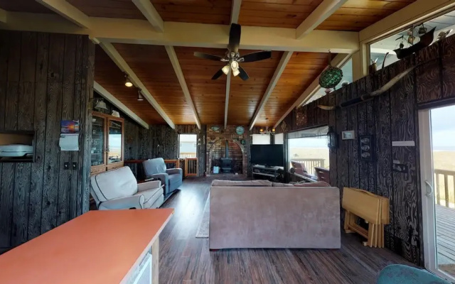 La Playa - 2 Br Home