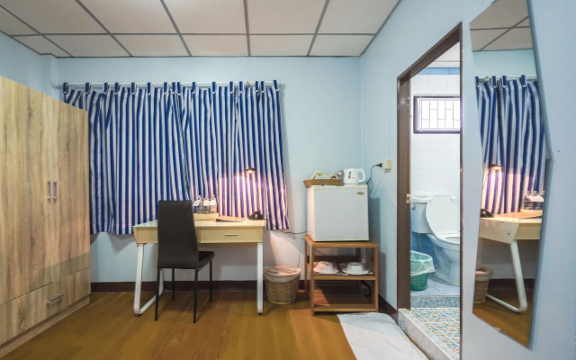 Bed by Boat Hotel & Apartment