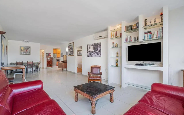 2BR - 2 12 Hei be-Iyar St Tel aviv