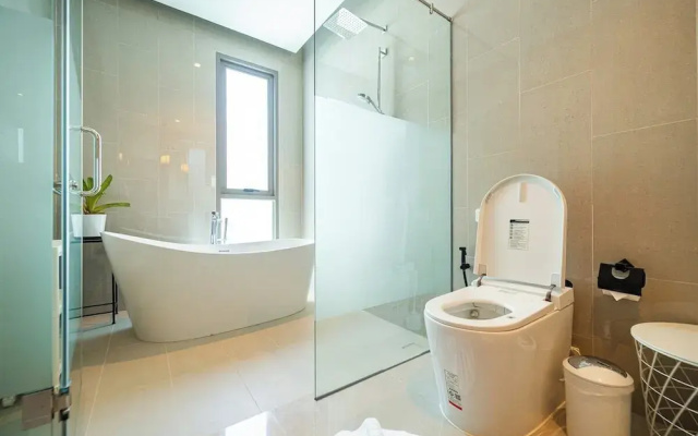 Teak 5BR Pool Villa Bang Tao + Airport Shuttle