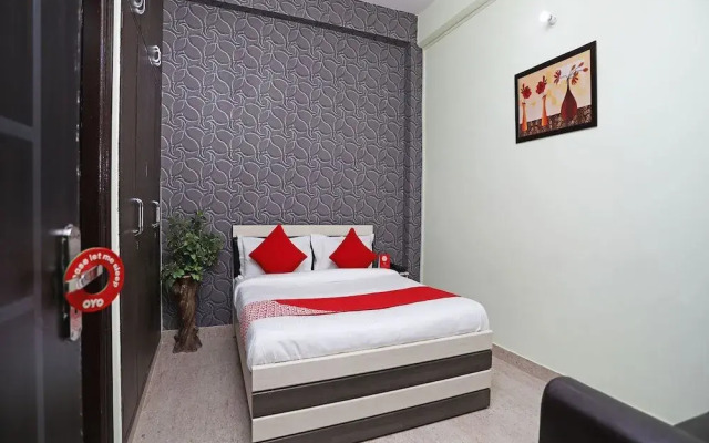 OYO 17293 Country Residency