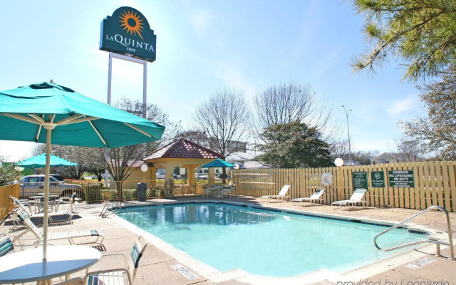 La Quinta Inn University