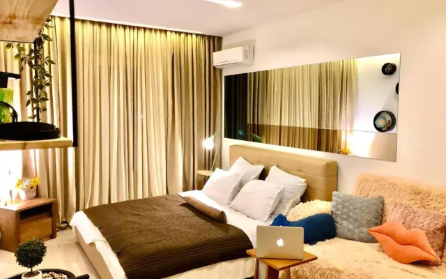 AMAZING SEA VIEW Luxury Orbi Residence!