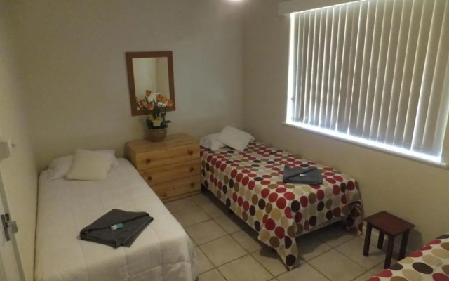 Ocean Beach Chalet 15