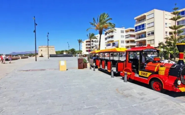 Apartment with garden, near the beach in Moraira