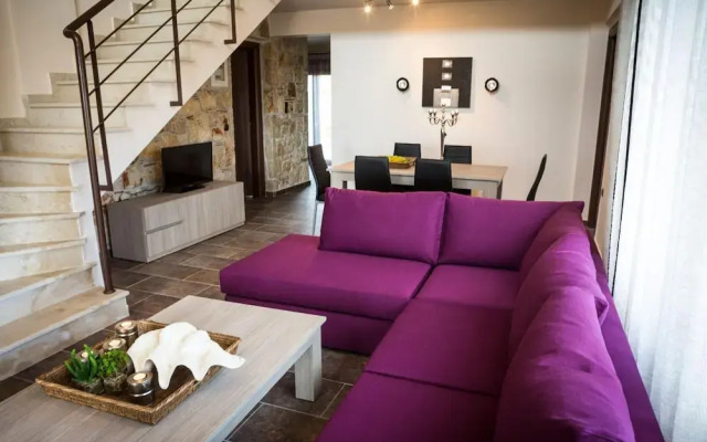 Nefeli Villas Suites Queen 4 Bedroom Villa With Private Pool