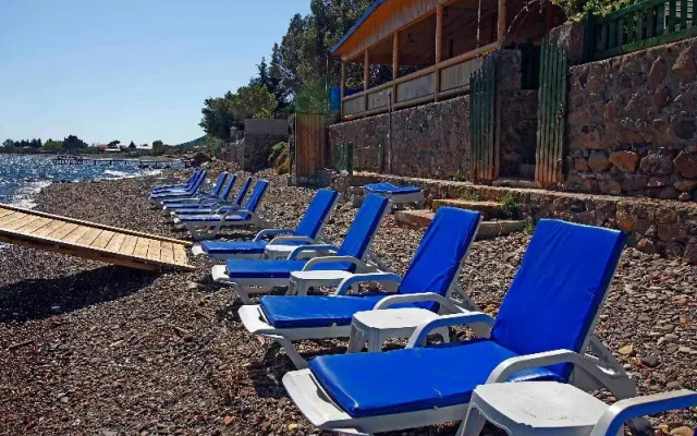 Zena Beach Bungalows