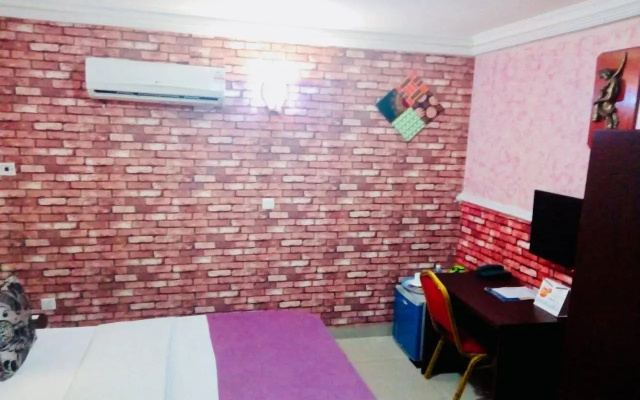 Limoh Suites
