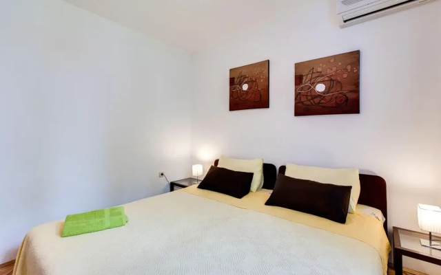 Amazing Apartment in Vantacici With Wifi and 2 Bedrooms